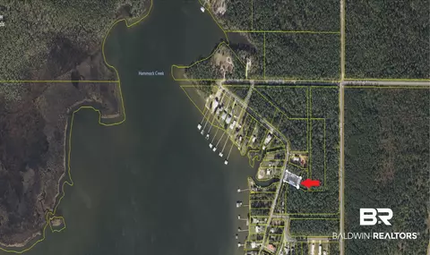 000 Bayshore Dr, Elberta, AL 36530