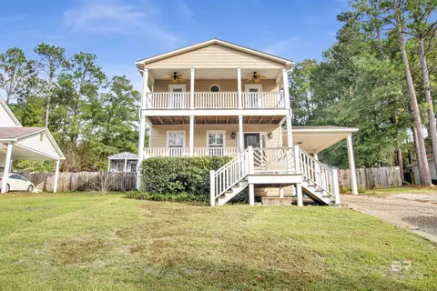 345 Ridgewood Dr, Daphne, AL 36526