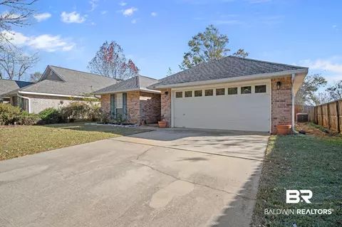 100 Davison Loop, Fairhope, AL 36532 photo 3