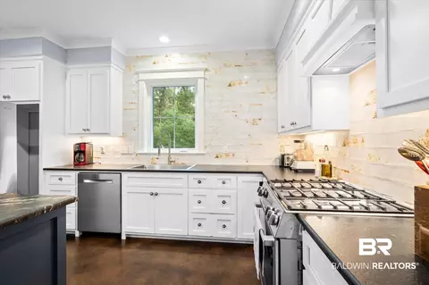715 Maxwell Ave, Daphne, AL 36526 photo 6