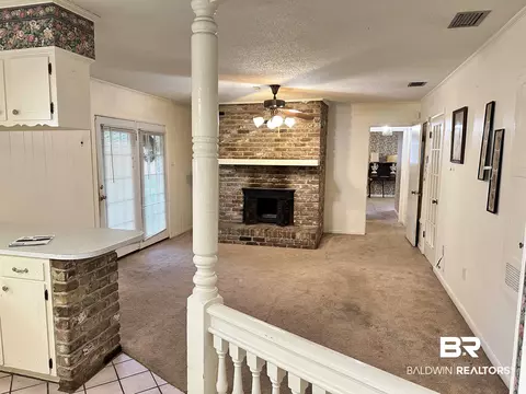 4056 W Hillcrest Ln, Mobile, AL 36693 photo 6