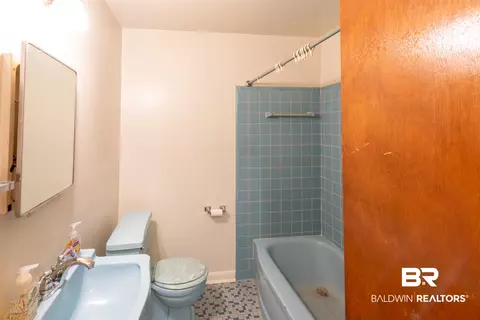 601 E Wesley Dr, Mobile, AL 36609 photo 15