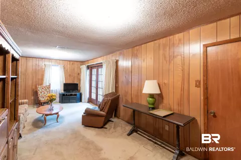 601 E Wesley Dr, Mobile, AL 36609 photo 13