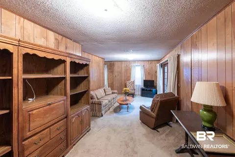 601 E Wesley Dr, Mobile, AL 36609 photo 12