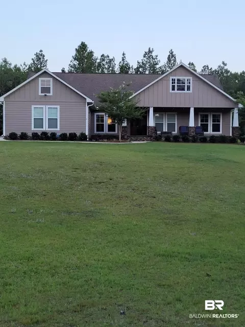 667 Lake Juniper Rd, Brewton, AL 36426