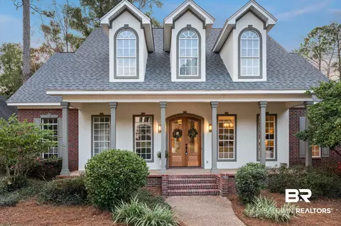 124 Mcintosh Bluff Rd, Fairhope, AL 36532