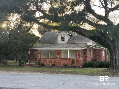 413 N Alston St, Foley, AL 36535