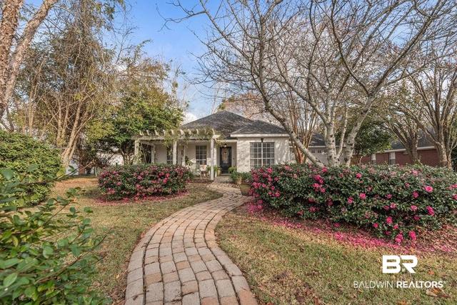 20202 Marion Ct, Fairhope, AL 36532
