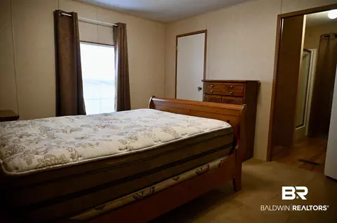 23 Hampton Ln, Brewton, AL 36426 photo 8