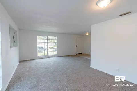 558 Marcus Dr, Mobile, AL 36609 photo 7