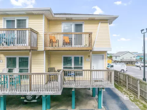 372 E Beach Blvd #3, Gulf Shores, AL 36542