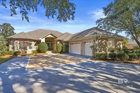 9090 Lakeview Dr, Foley, AL 36535