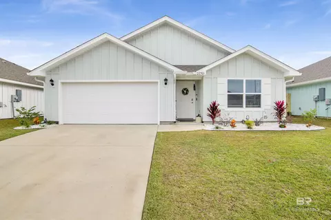 22501 Aleutian Ave, Foley, AL 36535