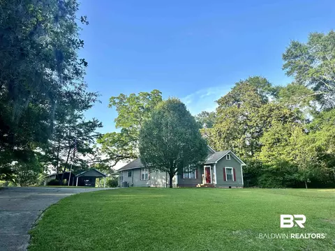 734 N Main St, Evergreen, AL 36401