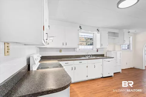 4170 Bay Front Rd, Mobile, AL 36605 photo 7
