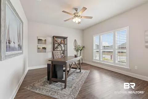 1825 E Amelia Dr, Mobile, AL 36695 photo 4