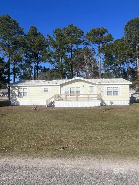 4212 Lauder Ln, Orange Beach, AL 36561