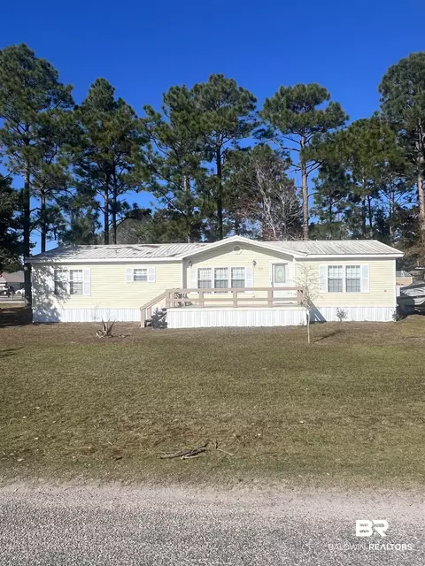4212 Lauder Ln, Orange Beach, AL 36561