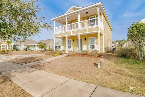 170 Athene St, Fairhope, AL 36532