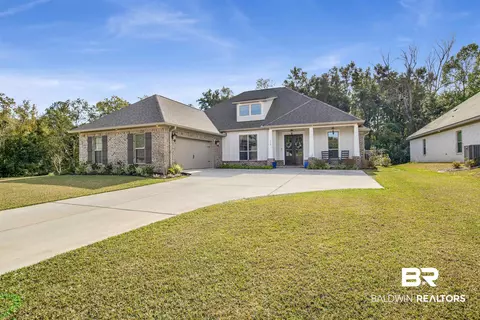 962 Falkland Ave, Fairhope, AL 36532