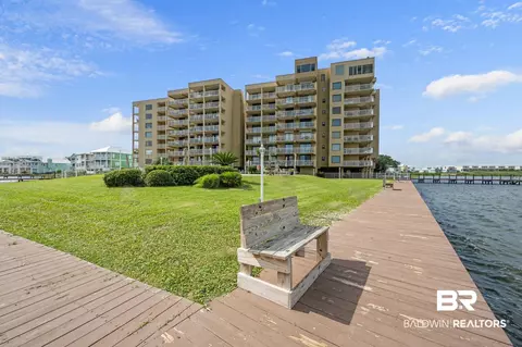 1516 Sandpiper Ln #403, Gulf Shores, AL 36542