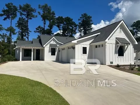 811 Geranium Dr, Fairhope, AL 36532