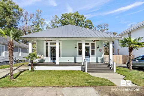 1308 Chamberlain Ave, Mobile, AL 36604