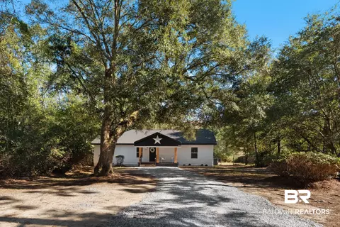 9330 Chisholm Rd, Pensacola, FL 32514