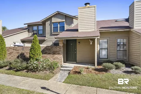 200 Parma Dr, Daphne, AL 36526