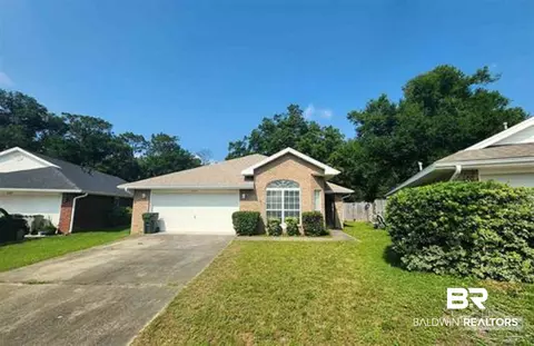 4863 Genevive Ct, Pensacola, FL 32526