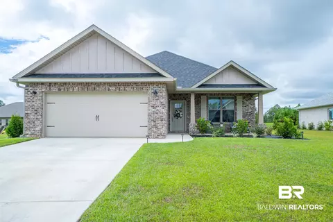 9908 Lakeview Dr, Foley, AL 36535