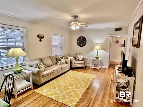 214 Upham St #17D, Mobile, AL 36607 photo 3