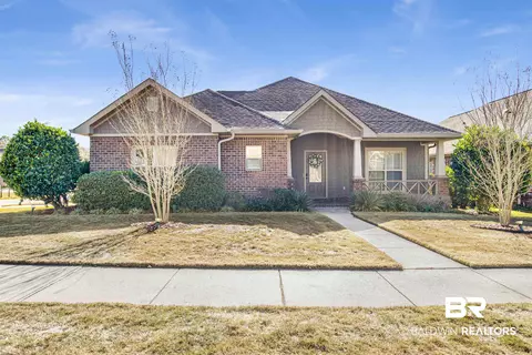 6321 N Mcmurray Pl, Mobile, AL 36609
