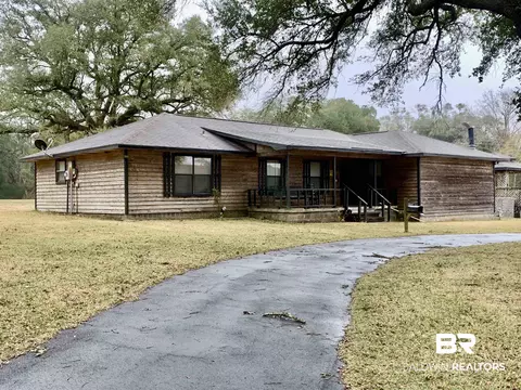 10635 W Rainbow Dr, Irvington, AL 36544