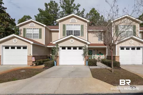 1517 Regency Rd #32, Gulf Shores, AL 36542