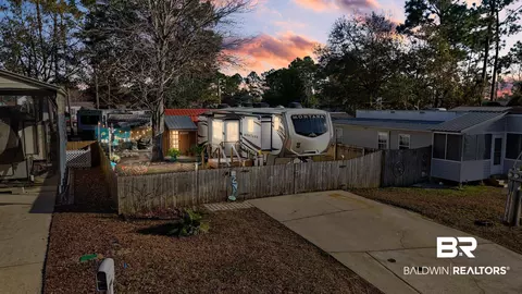 206 Defuniak Loop, Lillian, AL 36549 photo 4
