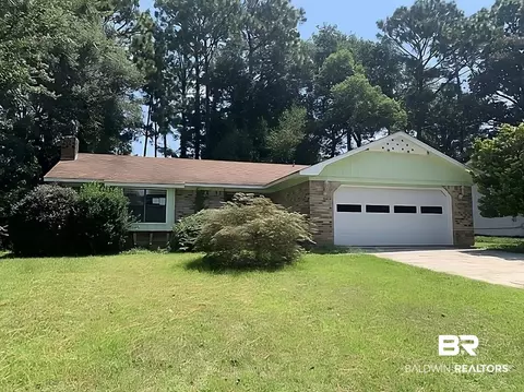 109 Brentwood Dr, Daphne, AL 36526