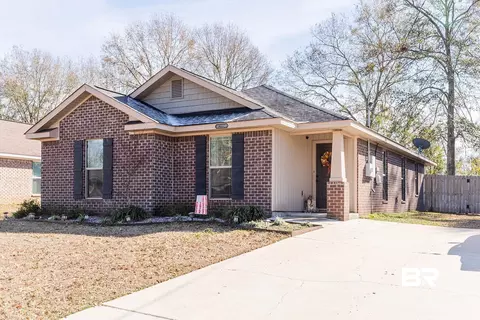 9667 Magnolia Cove Ct, Semmes, AL 36575