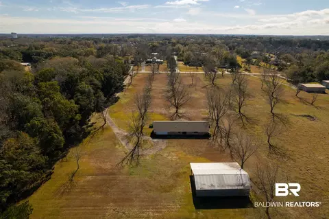 9575 Mosley Rd, Fairhope, AL 36532