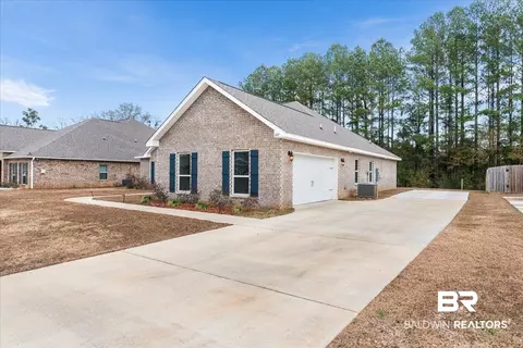 1727 E Amelia Dr, Mobile, AL 36695 photo 3
