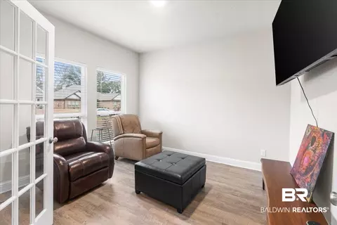 1727 E Amelia Dr, Mobile, AL 36695 photo 11