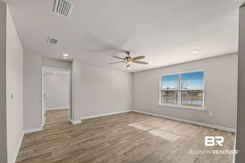 8139 Irwin Loop, Daphne, AL 36526 photo 13
