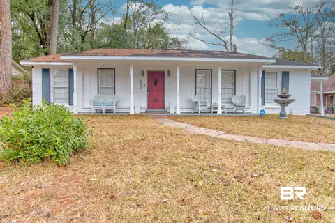 552 Markham Dr, Mobile, AL 36609
