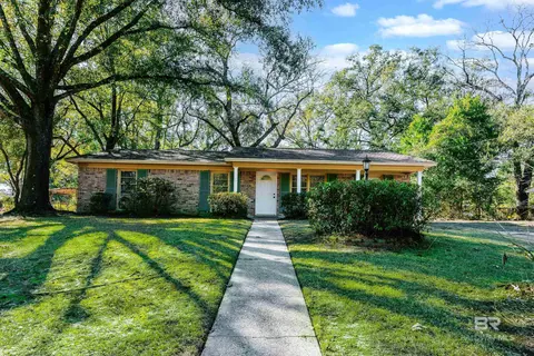 853 Wendover Rd, Mobile, AL 36608