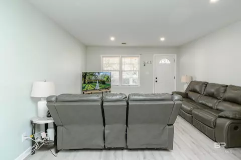 853 Wendover Rd, Mobile, AL 36608 photo 5