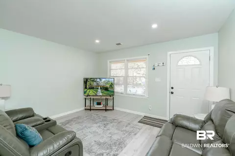 853 Wendover Rd, Mobile, AL 36608 photo 3