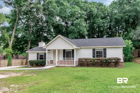 7251 Red Arrow Rd, Mobile, AL 36695