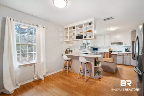 3250 Brackett Dr, Mobile, AL 36618 photo 8