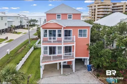 1506 Sandpiper Ln #11B, Gulf Shores, AL 36542