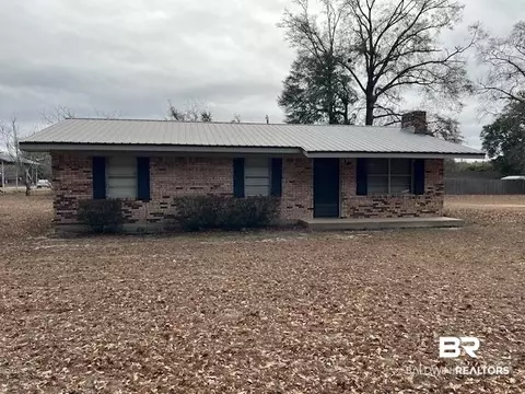 998 Wolf Log Rd, Flomaton, AL 36441